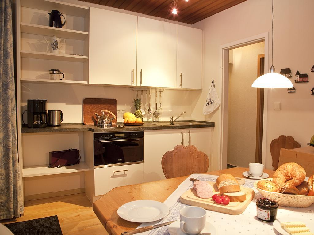 Апартаменты Cafe Alt Willingen Номер фото